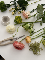 27 June (Saturday) 11am. Ikebana-inspired Floral Arrangement