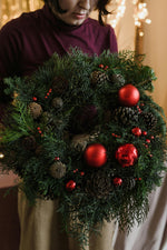 13 December (Sunday) 11:30am Fresh Christmas Wreath Workshop LUXE