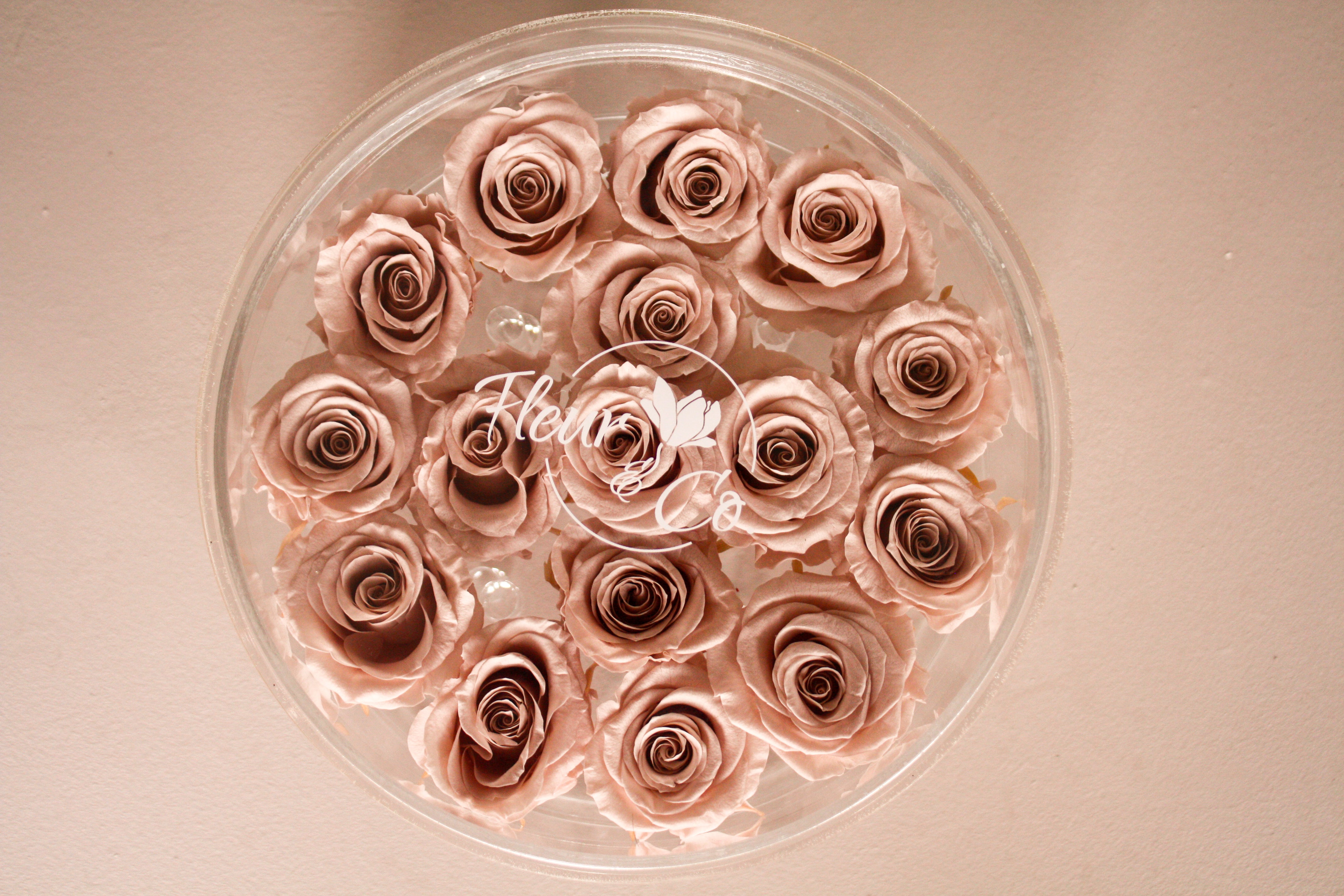 Forever Roses in a clear box - Large Fleur & Co. 
