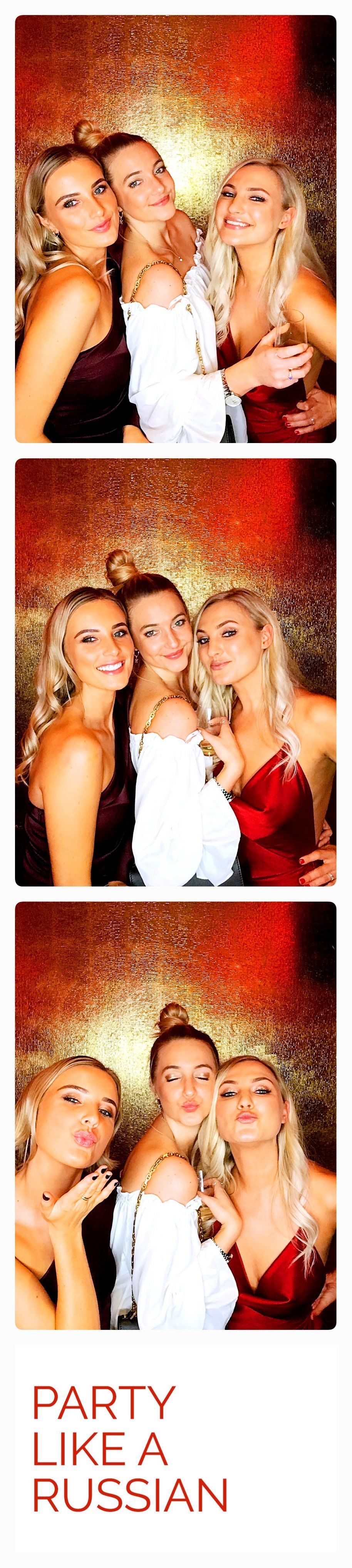 Selfie Stand - Fleur & Co.